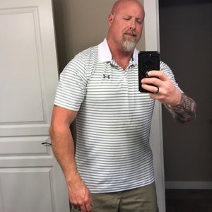 Men’s Under Armour heat gear Polo Shirt-SZ:XL